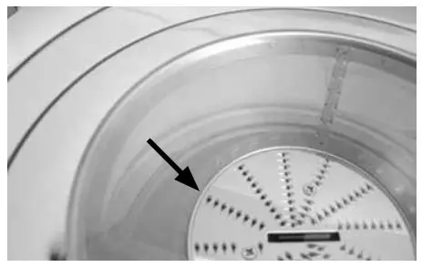 Breville BJE200 Juice Fountain Compact Juicer- pulp bowl surround